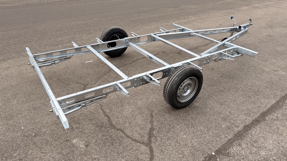 Облегчённое болтовое шасси (рама) для прицепов до 750 кг