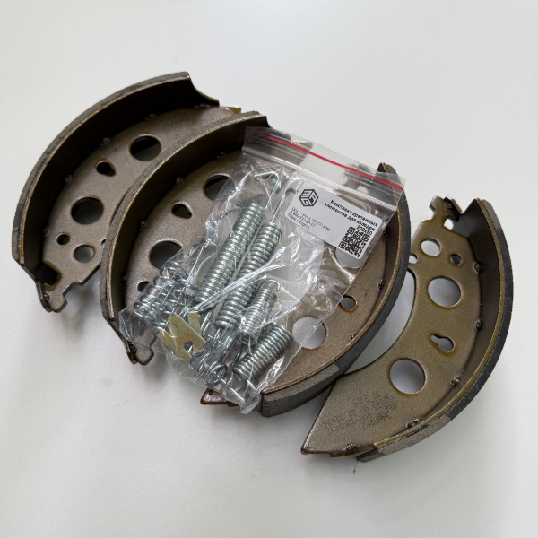 Набор тормозных колодок для AL-KO к/т 2050/2051