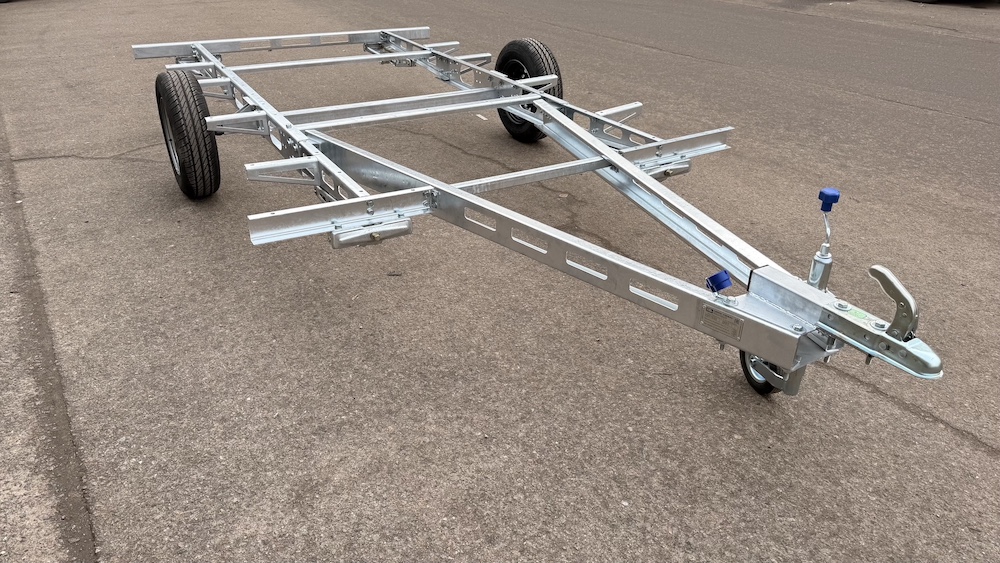 Облегчённое болтовое шасси (рама) для прицепов до 750 кг